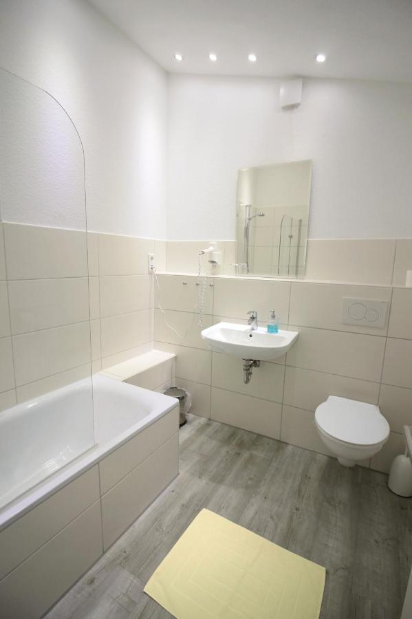 Hotel Zur Linde Hechthausen Luaran gambar